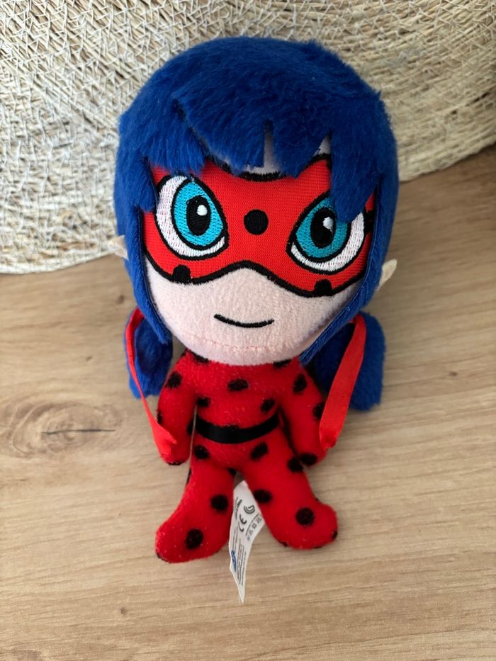 Doudou poupée ladybug coccinelle miraculous - photo numéro 2