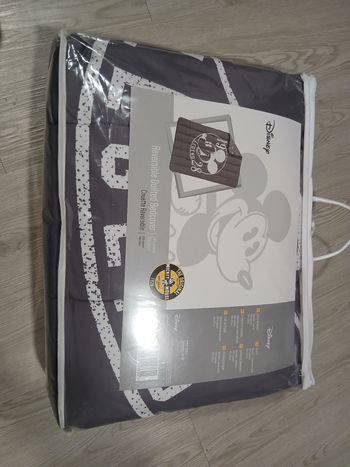 Couette Disney mickey 140x200 cm neuf