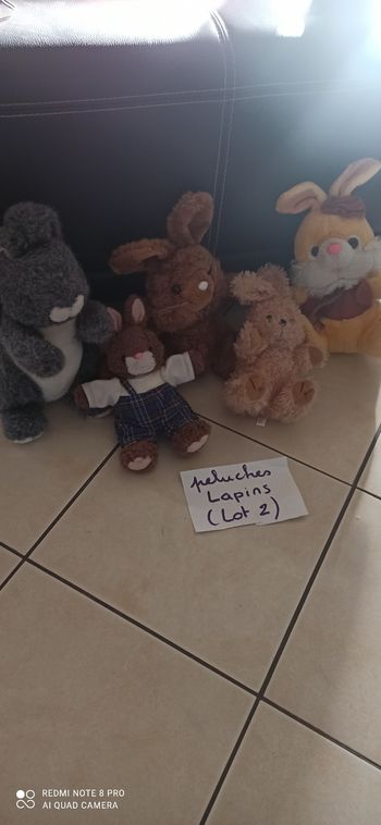 Lot de peluches lapin