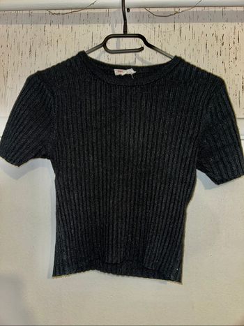T-shirt noir en maille