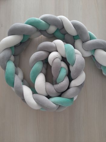 Tresse de lit bébé 