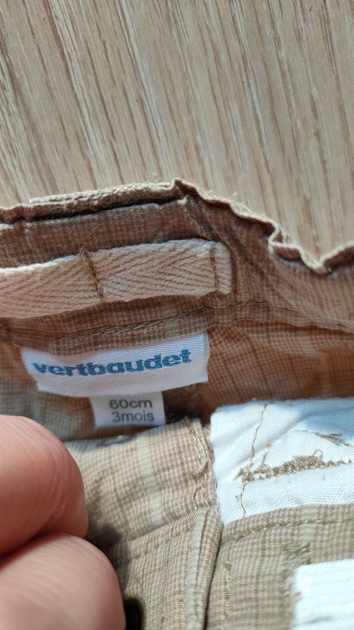 Short gris clair à carreaux - photo numéro 2