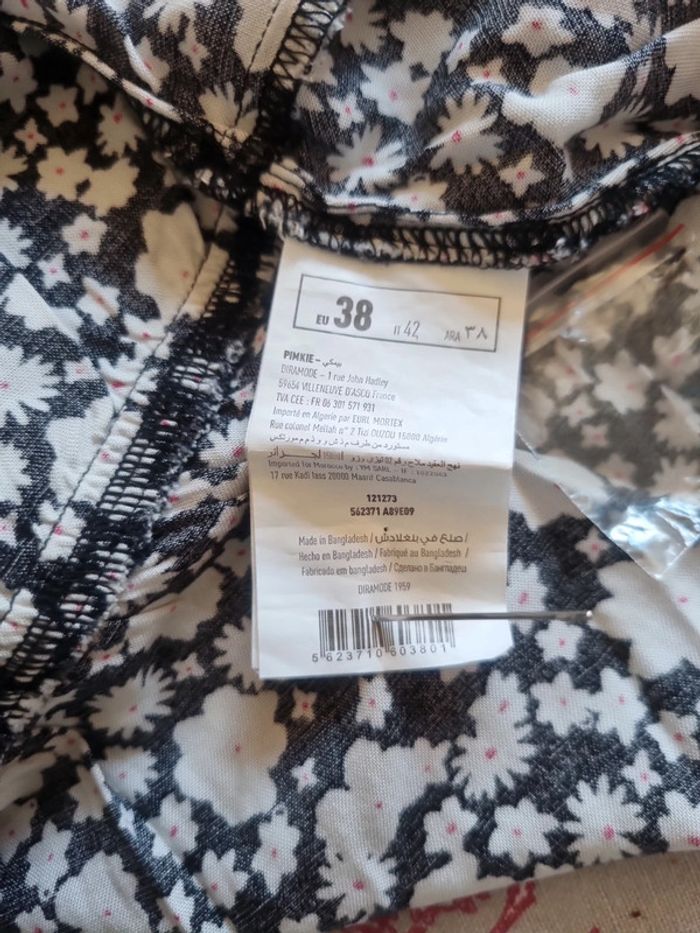 Haut fleuri noir et blanc 38 pimkie - photo numéro 9