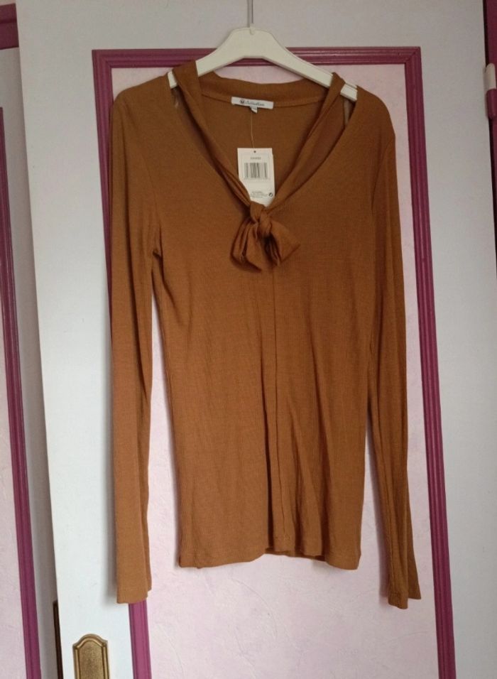 Haut marron manches longues T.38/40 neuf avec 🏷