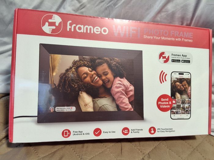 Frameo Cadre photo numérique WiFi 10,1 pouces  tactile HD IPS 32 Go de stockage, rotation automatique, cadres photo en ligne, diaporama, partagez des photos et des vidéos à distance