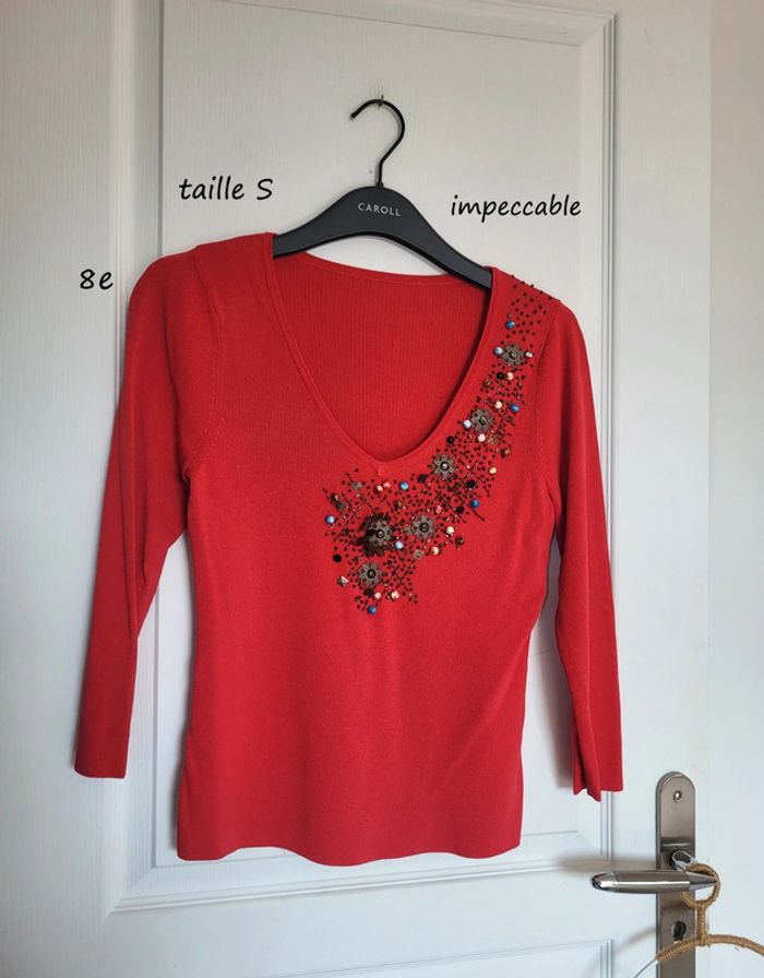 Pull col V avec perles taille 36