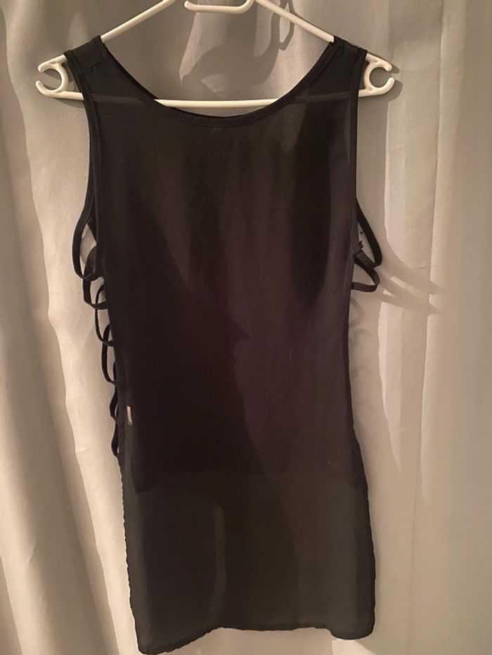 Teeshirt noir - photo numéro 3