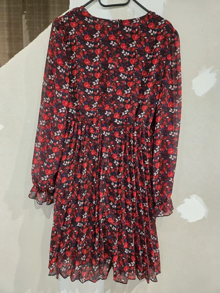 Robe Kiabi courte manches longues - photo numéro 2