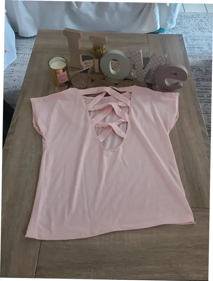 Tshirt rose taille M - photo numéro 2