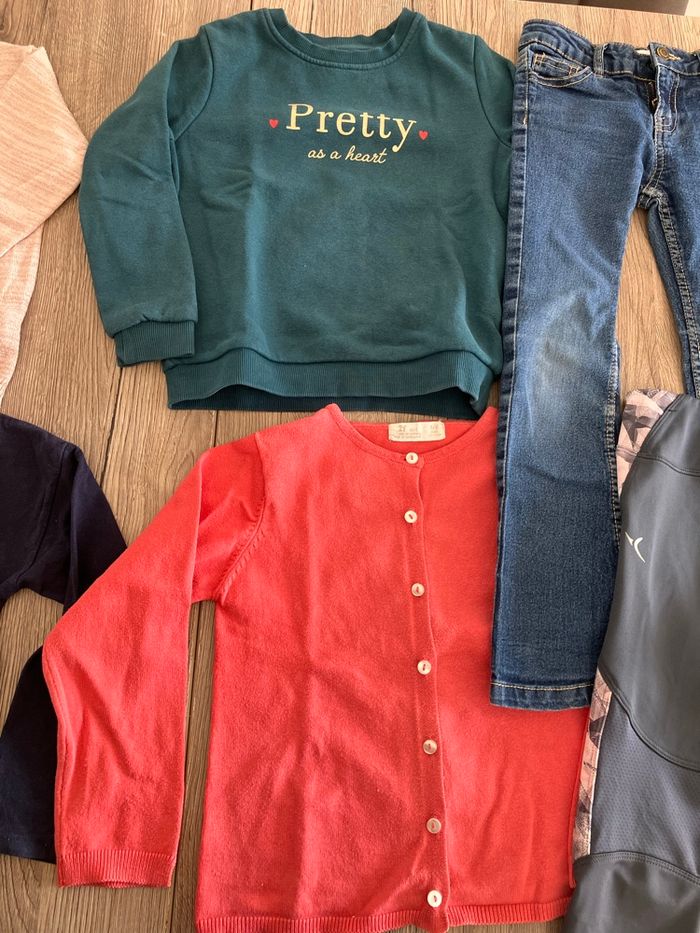 Lot vêtement fille 6 ans - photo numéro 4