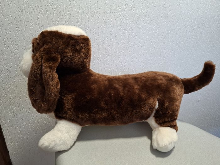 Belle et grande peluche chien basset 55 cm excellent état - photo numéro 6