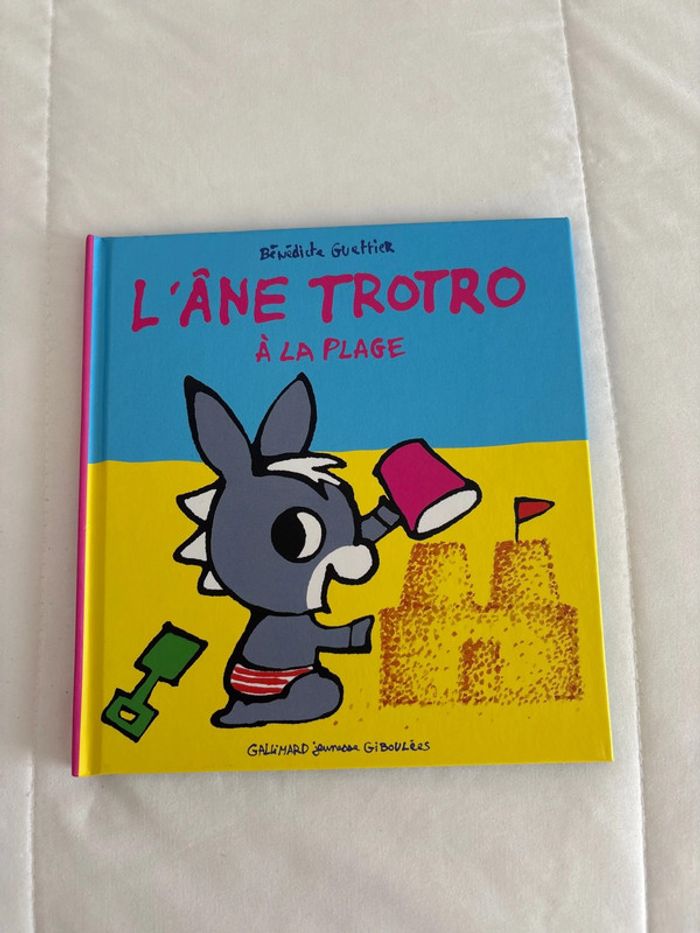 Livre pour enfants : L’âne trotro à la plage