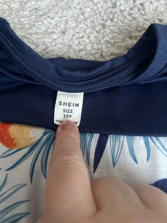 TEE shirt - photo numéro 2