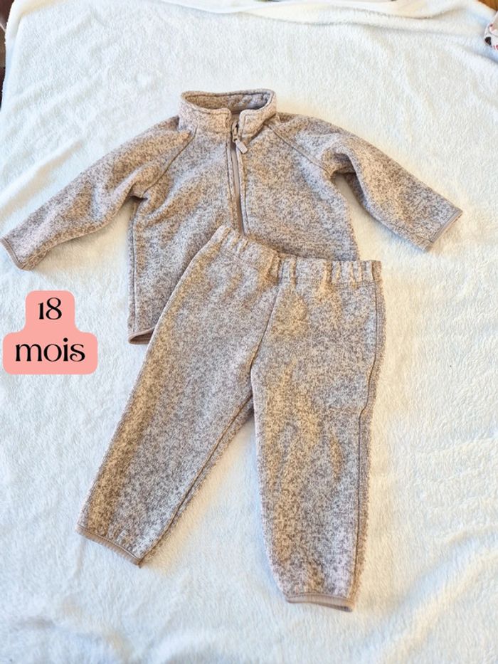 Ensemble jogging veste H&M 18 mois