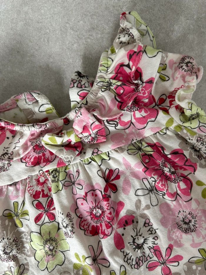 Ensemble T shirt + bermuda - photo numéro 2