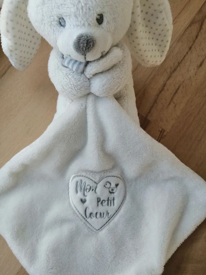 Pommette doudou lapin blanc mouchoir blanc gris mon petit coeur - photo numéro 2