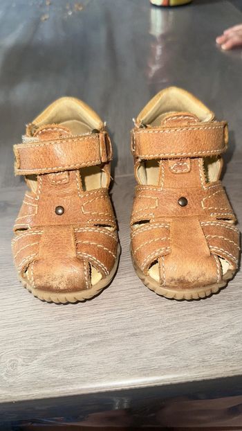 Sandales flexible action système