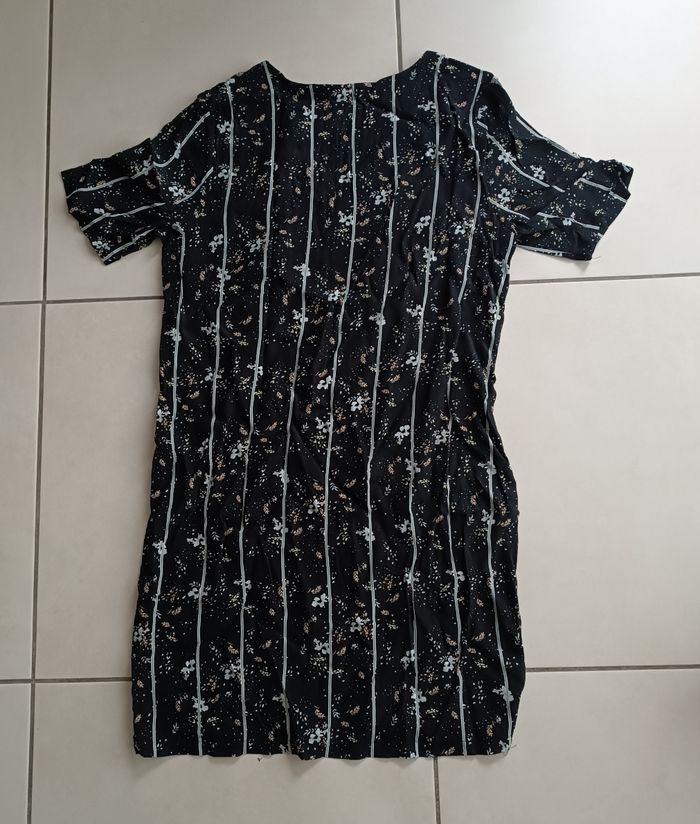 Robe Taille 38 - photo numéro 3