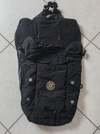 Chancelière pour poucette Kipling noir