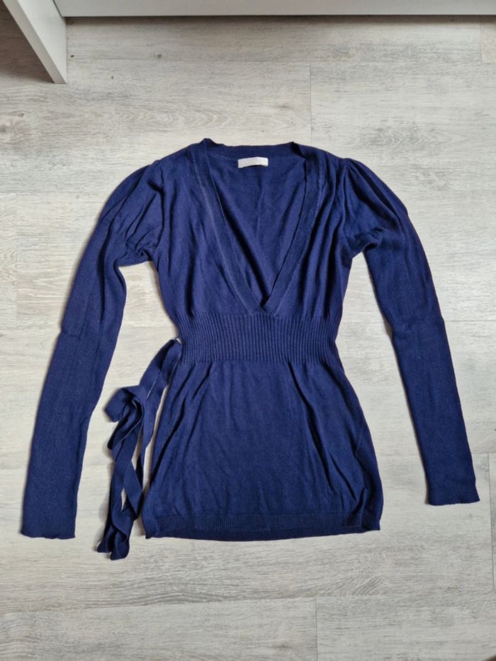 Pull fin col V promod bleu étiquette de taille coupée mais convient à un XS