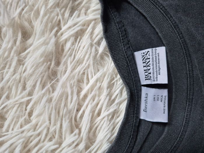 Tee Shirt Bershka gris - Taille S - Neuf - photo numéro 6