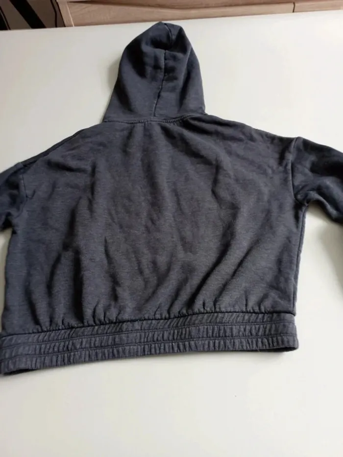 Pull à capuche Jennyfer taille l - photo numéro 8