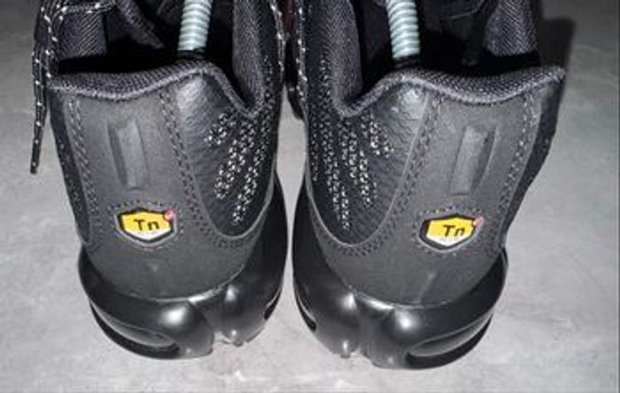 Nike TN Utility noir gris 42 - photo numéro 7