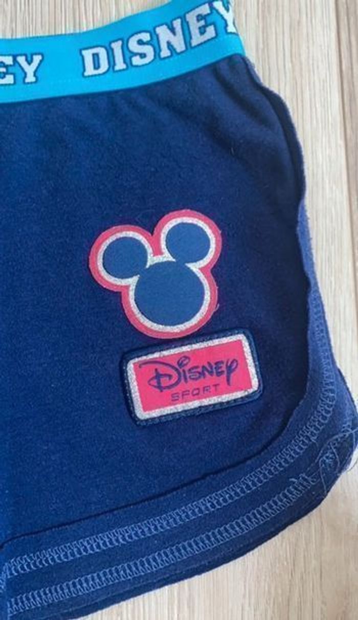 Short disney 3/4 ans - photo numéro 2