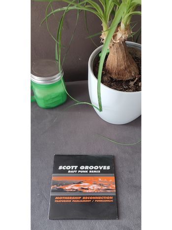 CD Single Scott Grooves Featuring Parliament / Funkadelic Mothership Reconnection