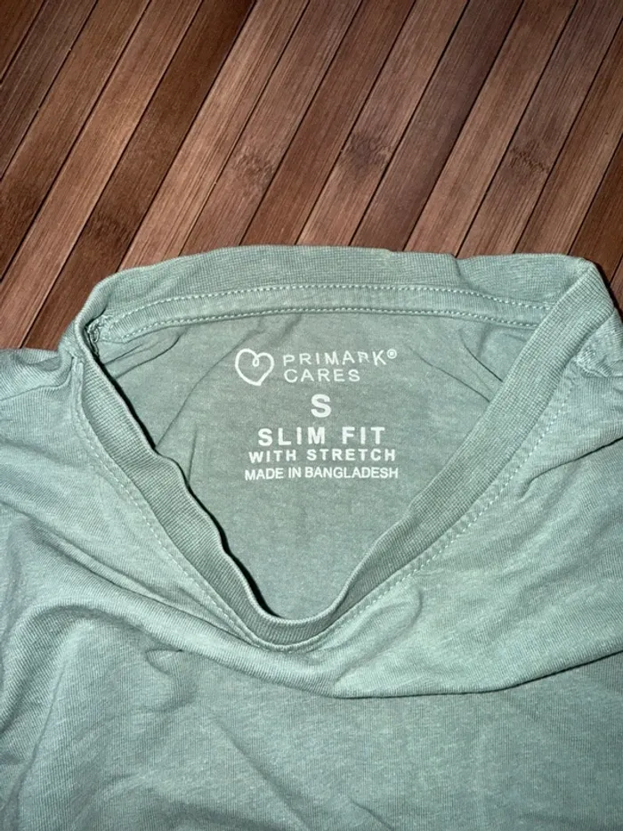 T-shirt Primark S slim fit vert clair - photo numéro 3
