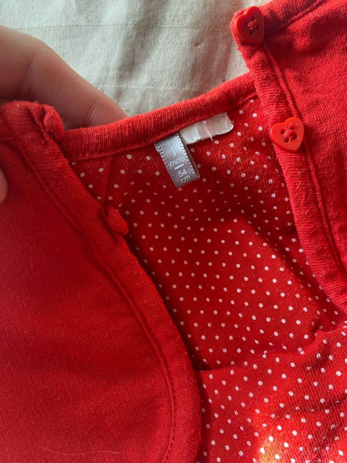 Lot de 5 vêtements - photo numéro 2