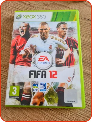 Jeu xbox 360 Fifa 12 Pegi 3