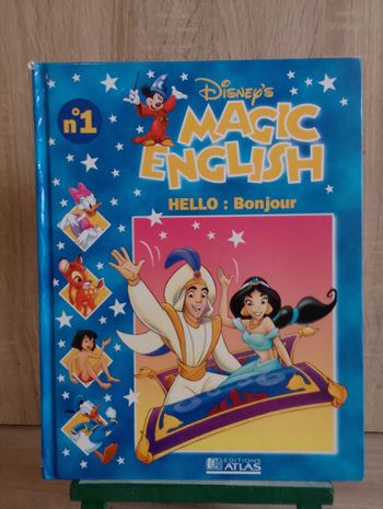 Disney's magic english "hello : bonjour