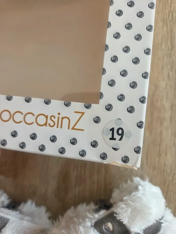Chaussons 19 rose et chocolat - photo numéro 3