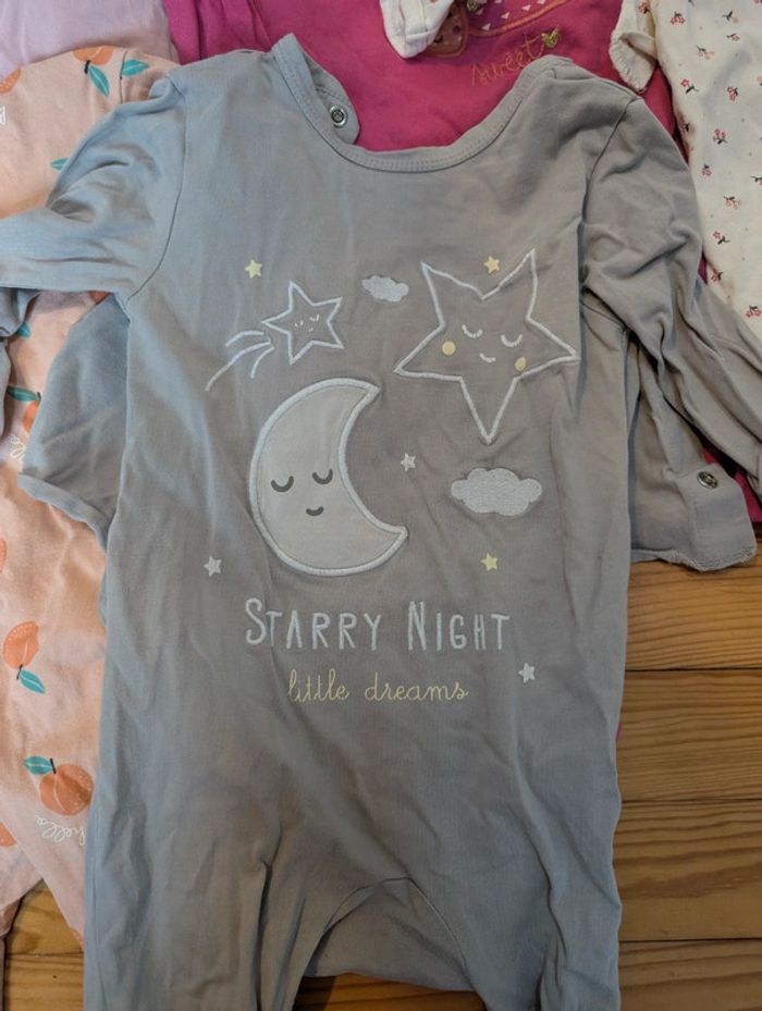 Lot pyjama - photo numéro 3
