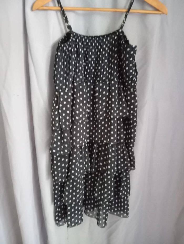 Robe à froufrous TU - photo numéro 2