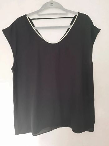 Blouse noire courtes manches