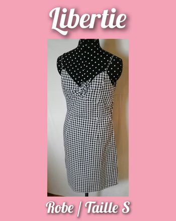 Robe vichy / petits carreaux noir blanc Taille S Libertie