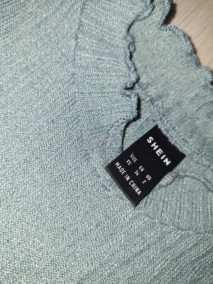 Top shein - photo numéro 2
