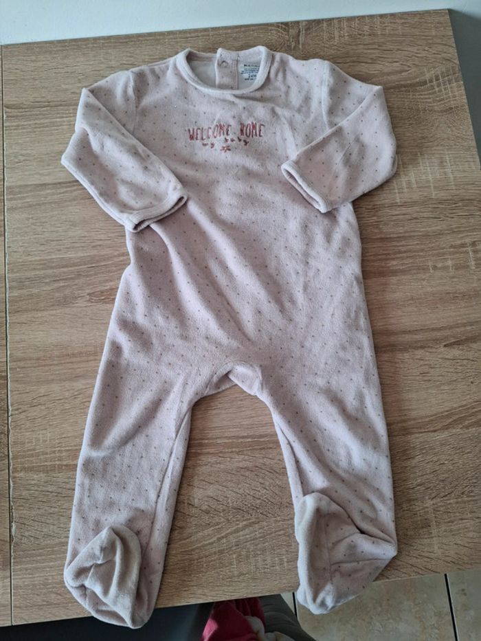 Lot de 4 pyjamas hiver 24 mois - photo numéro 4