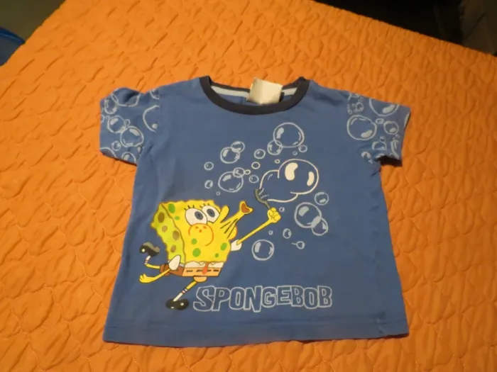 T-shirt taille 2 ans - photo numéro 2