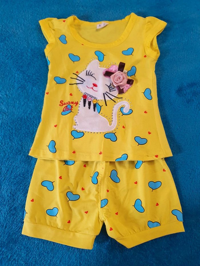 Ensemble short et débardeur