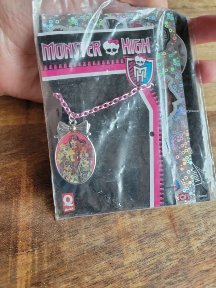 Bijoux fille monster high collier - photo numéro 4