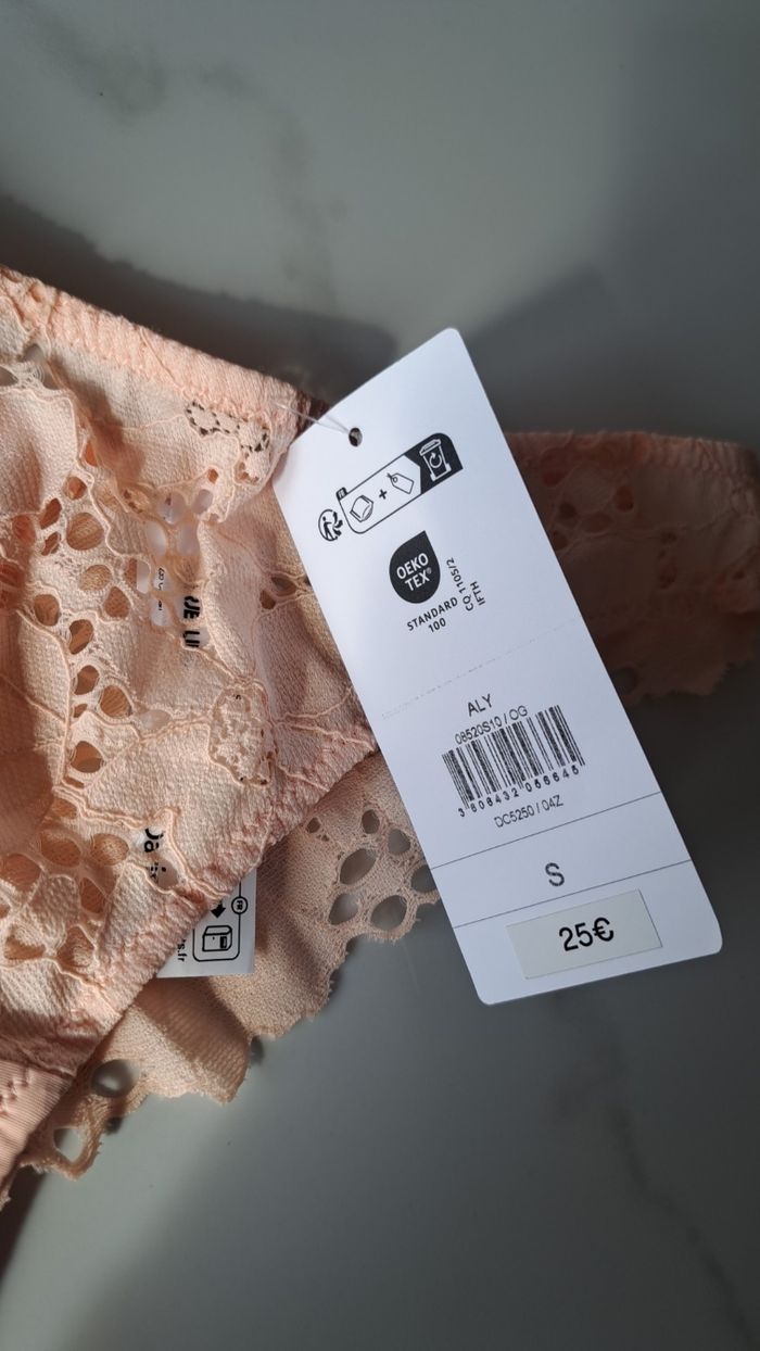Tanga en dentelle saumon – Darjeeling (Ligne Aly) - photo numéro 8