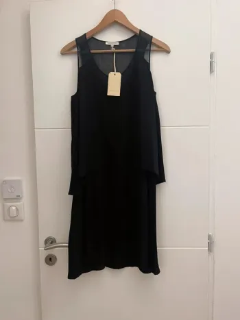 Superbe Robe noire neuve Gerard Darel 🌸 38 en soie et elastane
