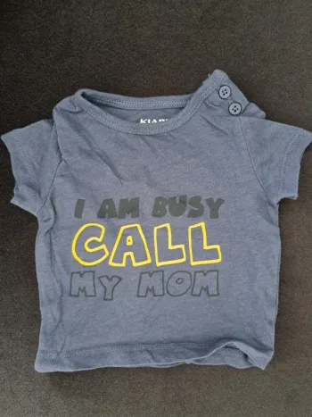 T-shirt bleu pour bébés