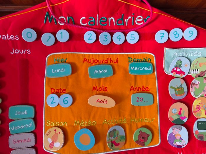 Calendrier d'apprentissage Oxybul Eveil et Jeux - photo numéro 3