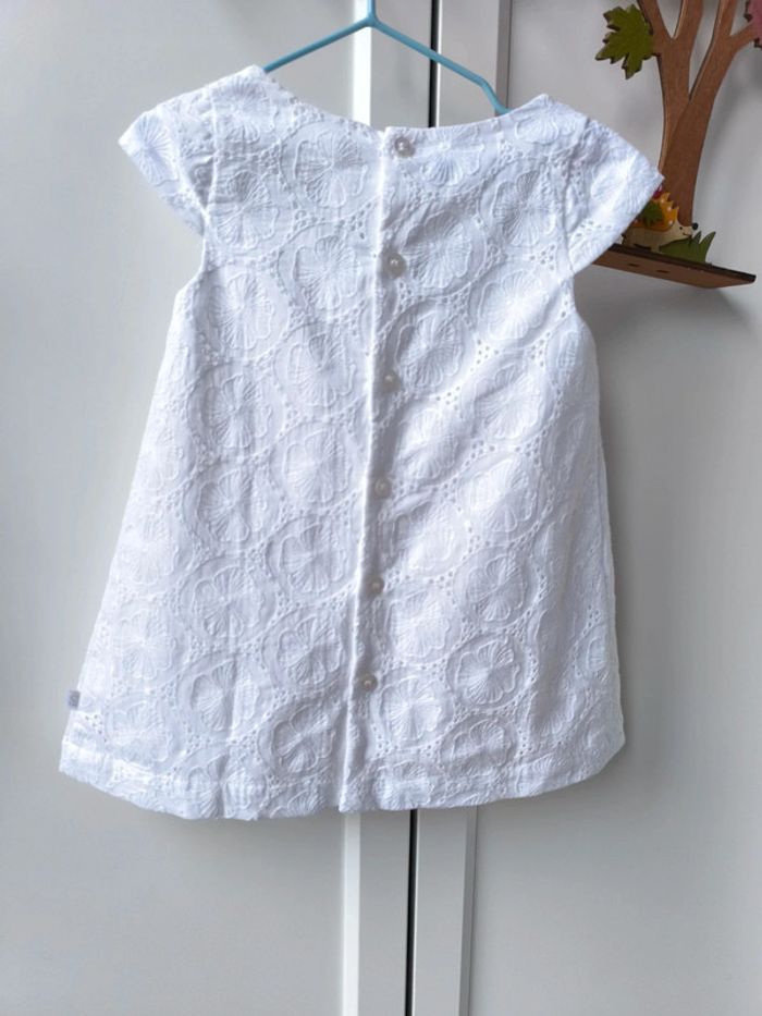 Robe dentelle - photo numéro 3