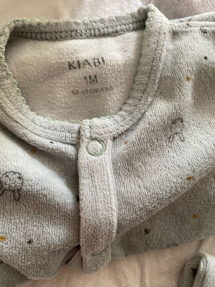 Lot pyjamas - photo numéro 3