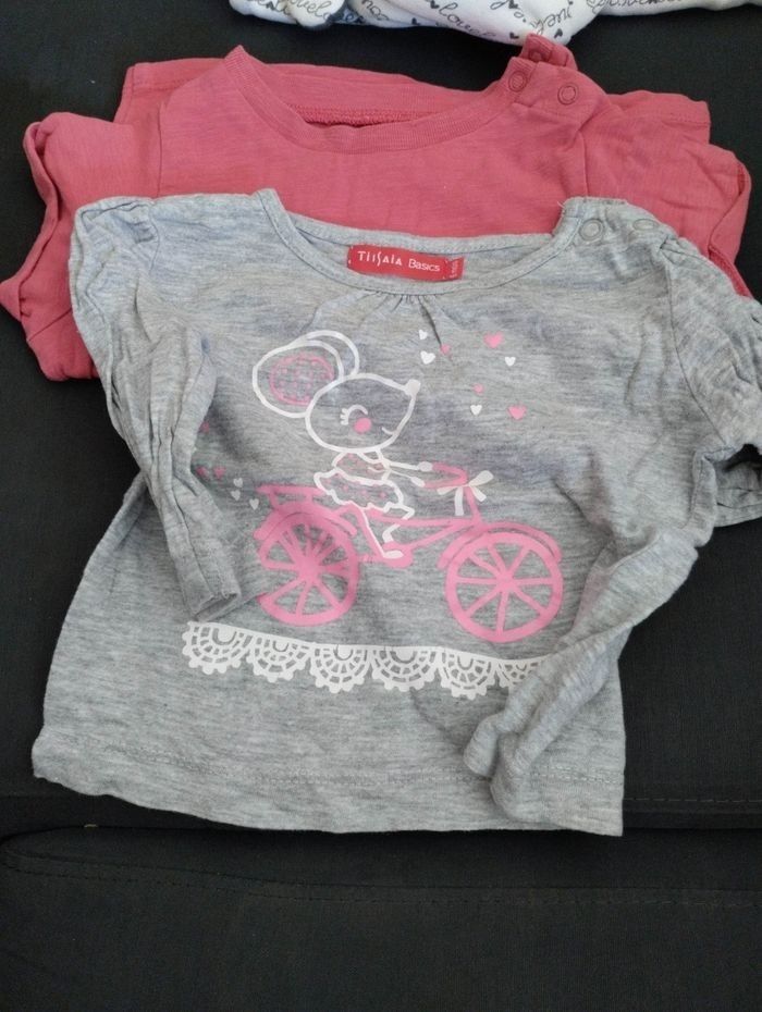 Lot vêtements 6 mois - photo numéro 3